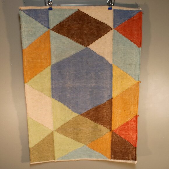 Company C ColorSpree 2’x3’ Rug, Doormat size, Multi-color triangles - Picture 2 of 13